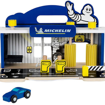 Statie Reparatii Masini Cu Spalatorie Din Lemn Michelin