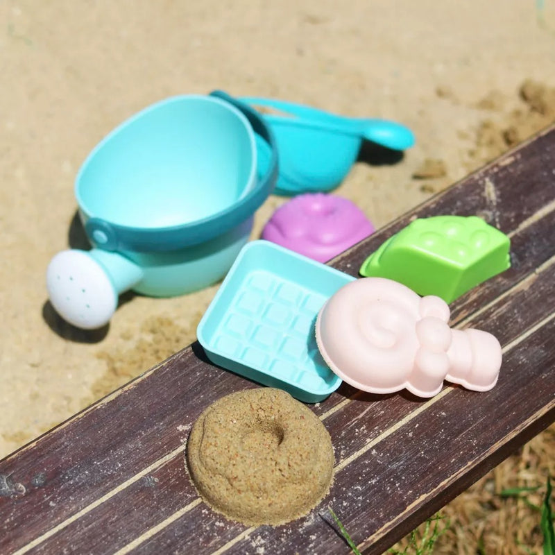 Set de joaca in nisip - forme de nisip - Patiserie Tooky Toy