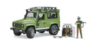 Bruder Masina Land Rover Defender cu padurar, Bruder 02587