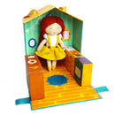 Papusa Lora Cu Casuta Si Accesorii, Svoora